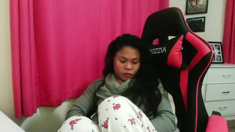 sexysmiley109 online show from 12-17-25, 01:22