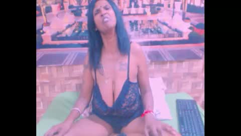 Snapshot of sexyva4u2luv chatting on 09-26-25, 07:23 sexyva4u2luv online show from 09-26-25, 07:23