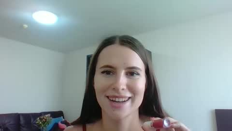 Snapshot of sexyviolettcat chatting on 02-09-26, 02:15 Victory online show from 02-09-26, 02:15