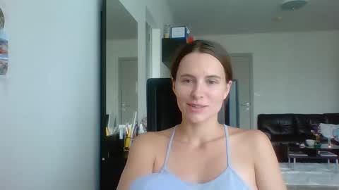 Snapshot of sexyviolettcat chatting on 02-28-26, 02:45 Victory online show from 02-28-26, 02:45