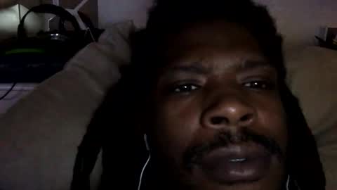 Snapshot of sexyways8 chatting on 11-14-25, 03:27 sexyways8 online show from 11-14-25, 03:27