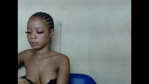 Snapshot of sexyxpeach chatting on 09-20-25, 06:20 sexyxpeach online show from 09-20-25, 06:20
