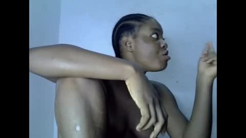 sexyxpeach online show from 06-13-26, 04:10