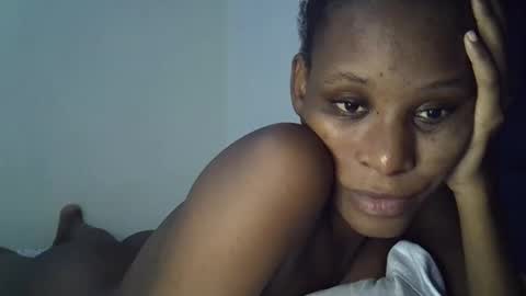 Snapshot of sexyy_janey chatting on 12-11-24, 11:00 Janey online show from 12-11-24, 11:00