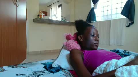 Snapshot of sexyy_janey chatting on 01-19-25, 08:29 Janey online show from 01-19-25, 08:29