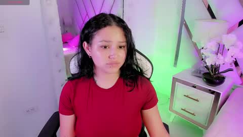 Snapshot of sexyy_kitty18 chatting on 05-27-26, 03:36 KATY online show from 05-27-26, 03:36