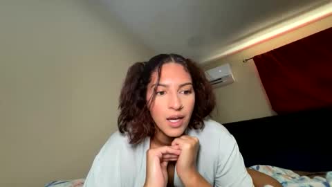 Snapshot of sexyylatina30 chatting on 09-10-25, 03:01 sexyylatina30 online show from 09-10-25, 03:01