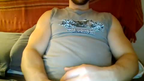 Snapshot of sexyyphilip chatting on 06-12-26, 10:41 sexyyphilip online show from 06-12-26, 10:41