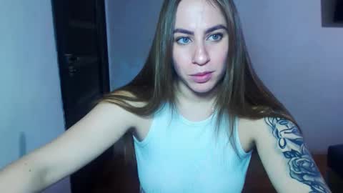 Snapshot of sexyyuliia777 chatting on 12-05-25, 11:52 Yuliia online show from 12-05-25, 11:52