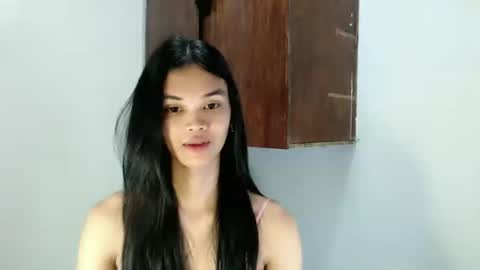 Zendaya online show from 11-07-25, 03:45