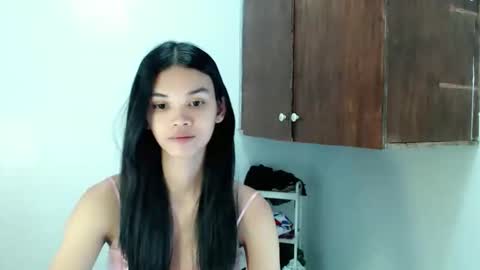 Zendaya online show from 11-11-25, 05:57