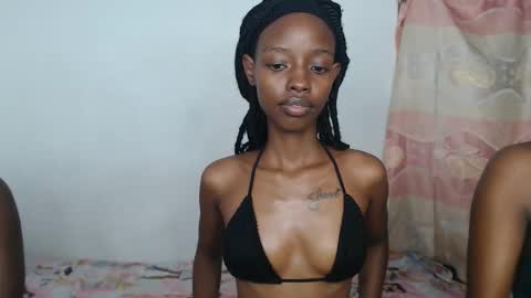 sexyzuriel online show from 04-23-26, 09:52