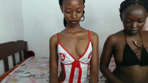 sexyzuriel online show from 04-25-26, 10:18