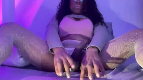 sf_bella online show from 03-17-26, 09:07