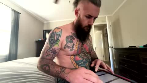 Snapshot of sga20233 chatting on 11-12-25, 01:44 sga20233 online show from 11-12-25, 01:44