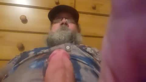 Snapshot of sgtbrown01 chatting on 04-20-26, 03:31 sgtbrown01 online show from 04-20-26, 03:31