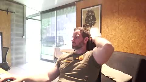 shad0w_hunter online show from 03-31-26, 01:55