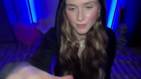 shadebabe online show from 05-03-26, 07:47