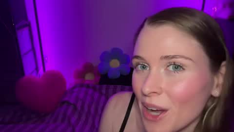 shadebabe online show from 06-15-26, 04:36