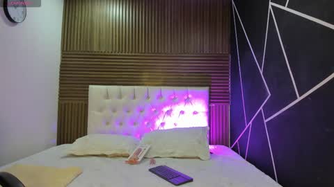 Liz online show from 03-26-26, 10:37