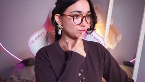 Lily  online show from 11-19-25, 03:12