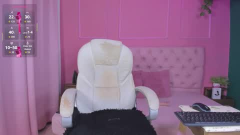 Snapshot of shady_stone chatting on 11-26-25, 06:58 shady_stone online show from 11-26-25, 06:58