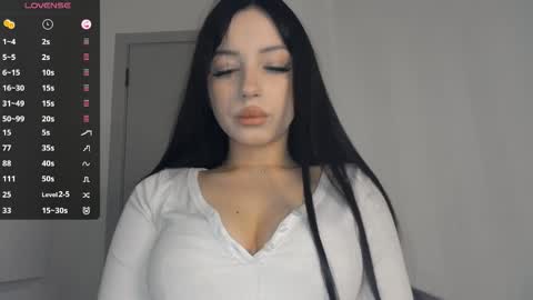 shaecatalina online show from 05-30-26, 06:43