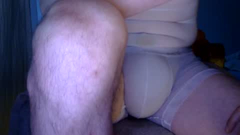 Snapshot of shakespeareisahomie chatting on 09-30-25, 11:32 shakespeareisahomie online show from 09-30-25, 11:32