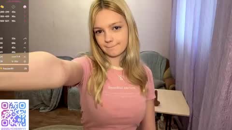 Emily online show from 06-05-26, 01:28