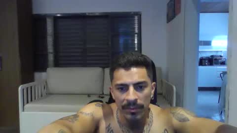 Snapshot of shallot94 chatting on 02-09-26, 05:17 shallot94 online show from 02-09-26, 05:17