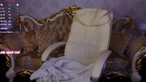 Lessi online show from 07-14-26, 10:32