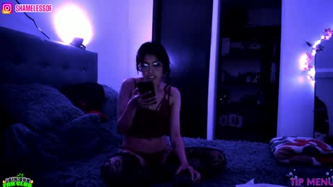 Snapshot of shamelesss_ chatting on 01-09-25, 02:22 shamelesss_ online show from 01-09-25, 02:22