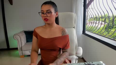 Snapshot of shanabellucy chatting on 12-09-24, 07:50 onlyfans shanabellucy online show from 12-09-24, 07:50