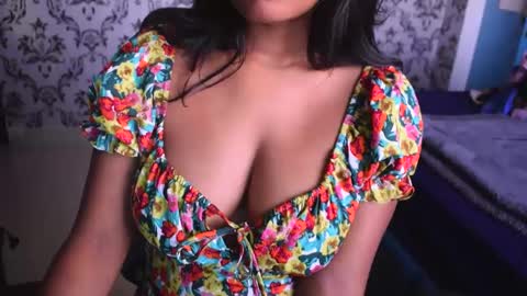 Snapshot of shanaya_indian chatting on 12-06-24, 04:03 shanaya indian online show from 12-06-24, 04:03