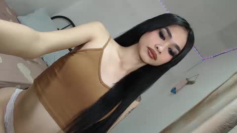 Snapshot of shanegreents chatting on 05-11-26, 01:44 bini aiah online show from 05-11-26, 01:44