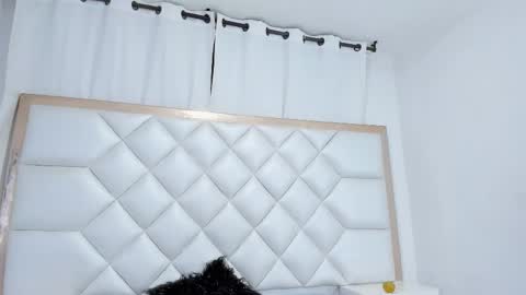 shanelle7 online show from 11-25-25, 01:55