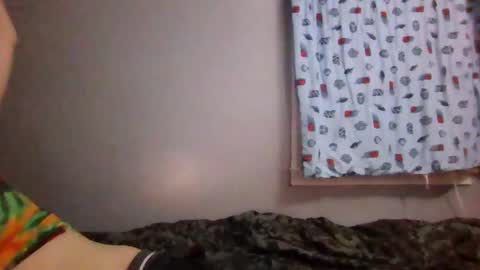 Snapshot of shanelle9270 chatting on 02-21-25, 04:51 shanelle9270 online show from 02-21-25, 04:51