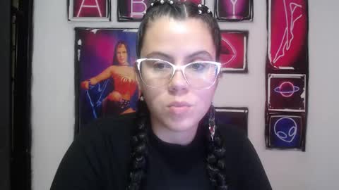 Shanell Moore online show from 12-11-24, 04:31