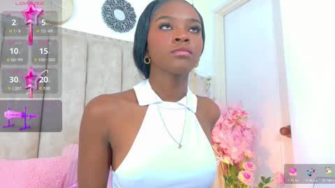 Shanel online show from 09-15-25, 01:11