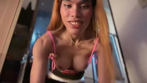 Snapshot of shanexxgoddess chatting on 05-26-26, 07:43 shanexx online show from 05-26-26, 07:43