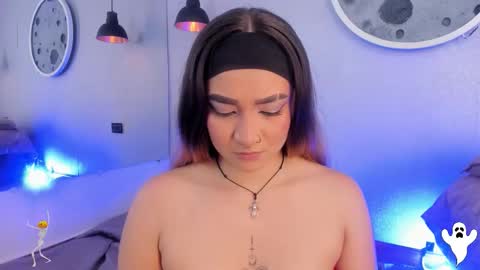 Shanntal  online show from 10-23-25, 07:23