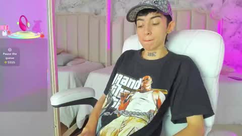 Shantal online show from 02-27-26, 10:04