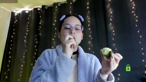 Snapshot of shantalcerezo chatting on 01-16-25, 07:10 Cat-FOLLOWME and we talk IGshantal cerezo online show from 01-16-25, 07:10