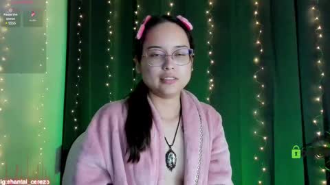 Snapshot of shantalcerezo chatting on 02-24-25, 06:05 Cat-FOLLOWME and we talk IGshantal cerezo online show from 02-24-25, 06:05