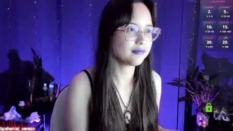 Snapshot of shantalcerezo chatting on 03-03-25, 01:10 Cat-FOLLOWME and we talk IGshantal cerezo online show from 03-03-25, 01:10