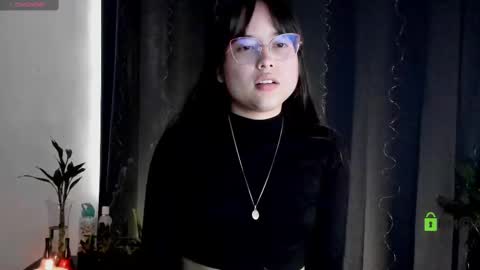 Snapshot of shantalcerezo chatting on 03-11-25, 08:20 Cat-FOLLOWME and we talk IGshantal cerezo online show from 03-11-25, 08:20