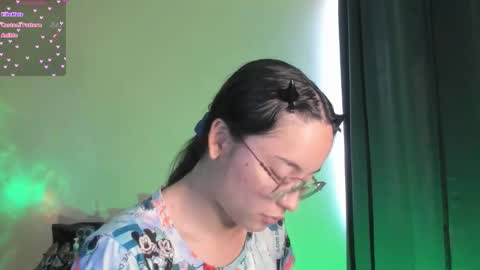 Snapshot of shantalcerezo chatting on 11-22-25, 08:41 Cat-FOLLOWME and we talk IGshantal cerezo online show from 11-22-25, 08:41