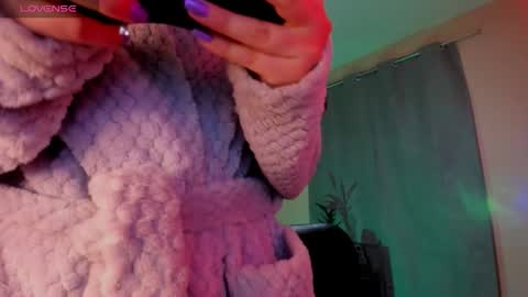 Cat-FOLLOWME and we talk IGshantal cerezo online show from 03-11-26, 11:22