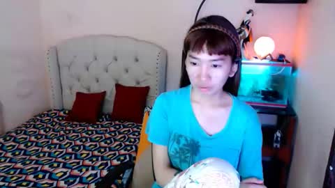 Snapshot of shantalfoxxy chatting on 10-22-25, 12:55 SHANTA FOX s online show from 10-22-25, 12:55