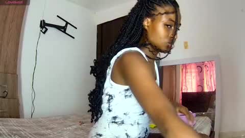 shantall_ebony1 online show from 09-15-25, 08:42